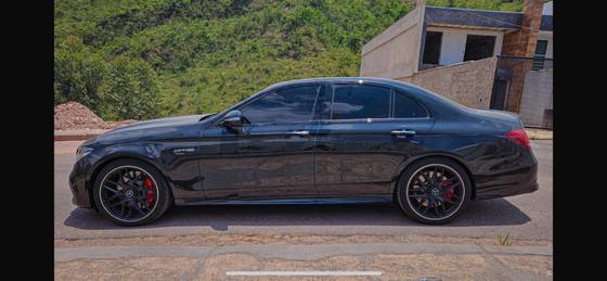 MERCEDES-BENZ E 63 AMG 4.0 V8 TURBO GASOLINA S 4MATIC+ SPEEDSHIFT